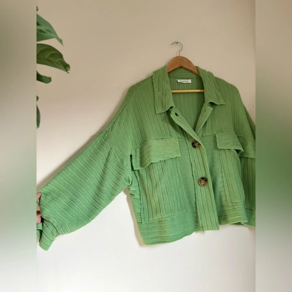 BUCKETLIST terry button down in Kelly green - Picture 4 of 7